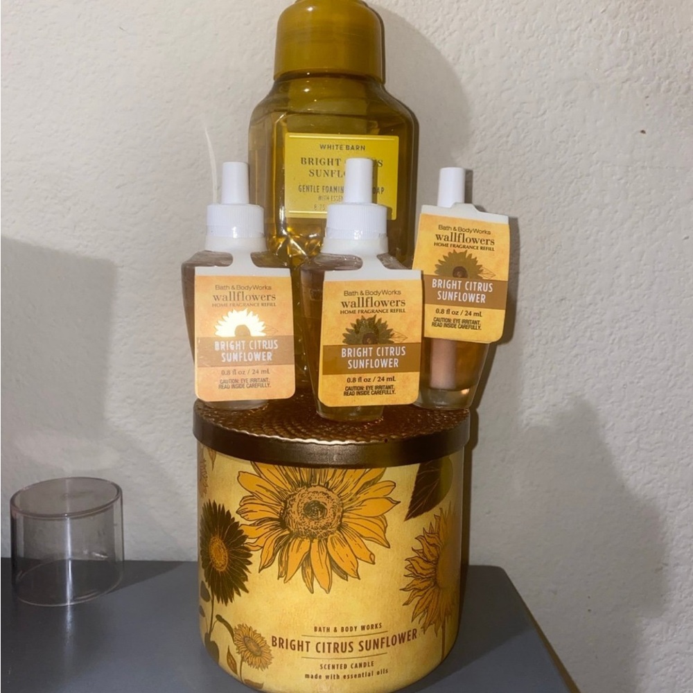Bath & Body Works Bright Citrus Sunflower Set - Yellow